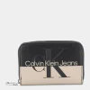 CALVIN KLEIN JEANS Piccola Pelletteria^K60K609818-01R Sculpted Bianco Piccola Pelletteria Nero